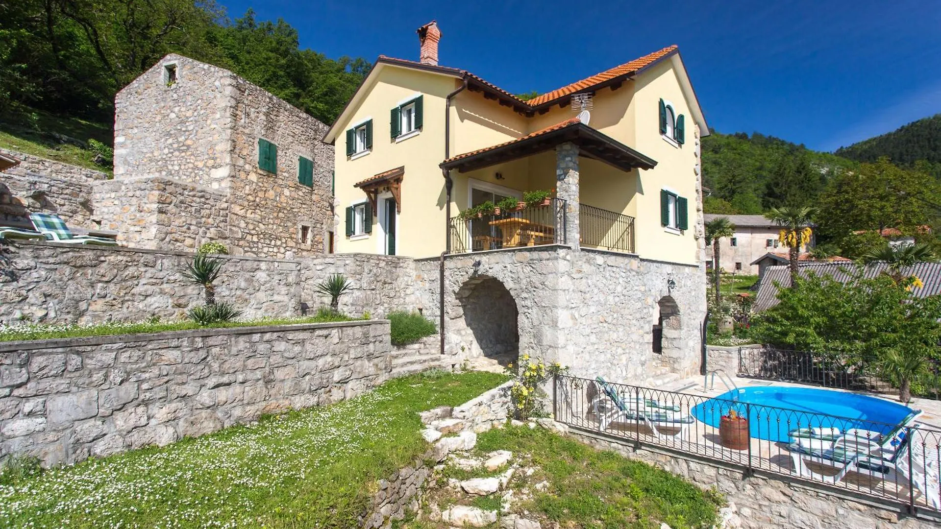 Ferienhaus In Lovranska Draga Mit Grossem Kamin Holiday home