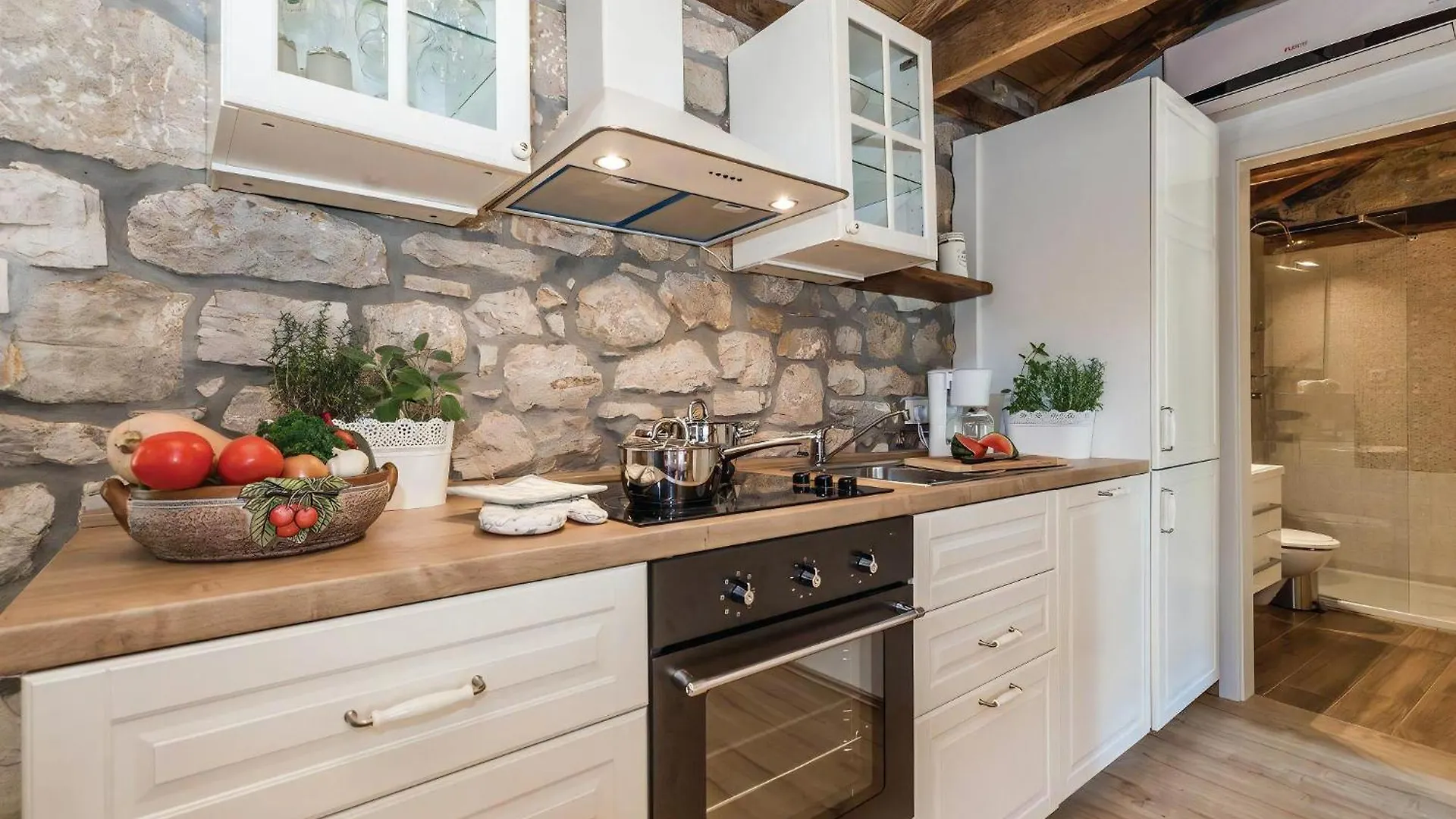 Ferienhaus In Lovranska Draga Mit Grossem Kamin Holiday home