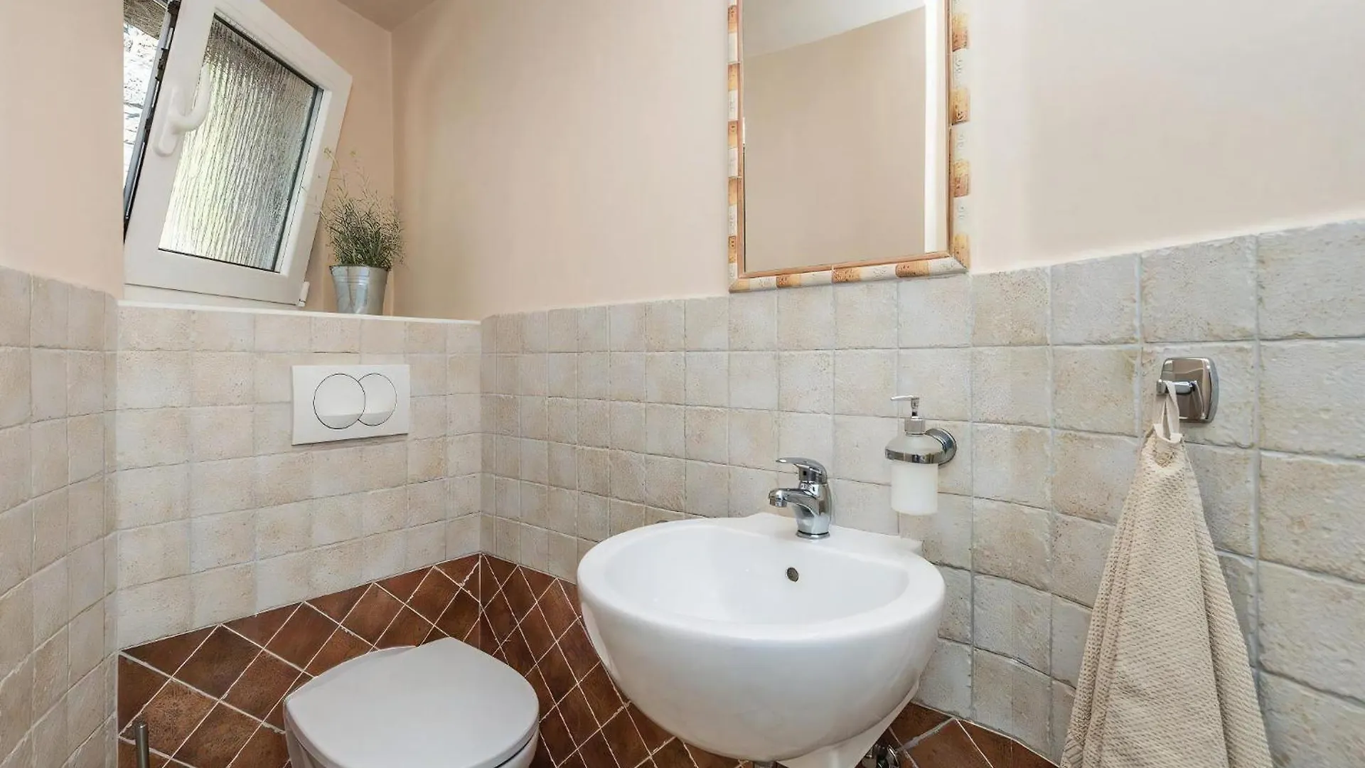 Holiday home Ferienhaus In Lovranska Draga Mit Grossem Kamin